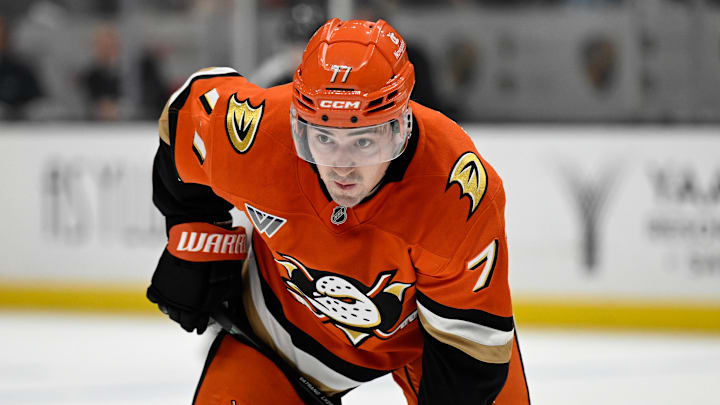 Dec 4, 2024; Anaheim, California, USA;  Anaheim Ducks right wing Frank Vatrano (77) looks over before a face-off against the Vegas Golden Knights during the second period at Honda Center. Mandatory Credit: Alex Gallardo-Imagn Images