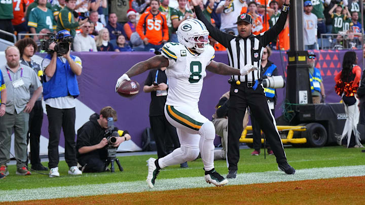 The Green Bay Packers and running back Josh Jacobs are favored in Week 17.