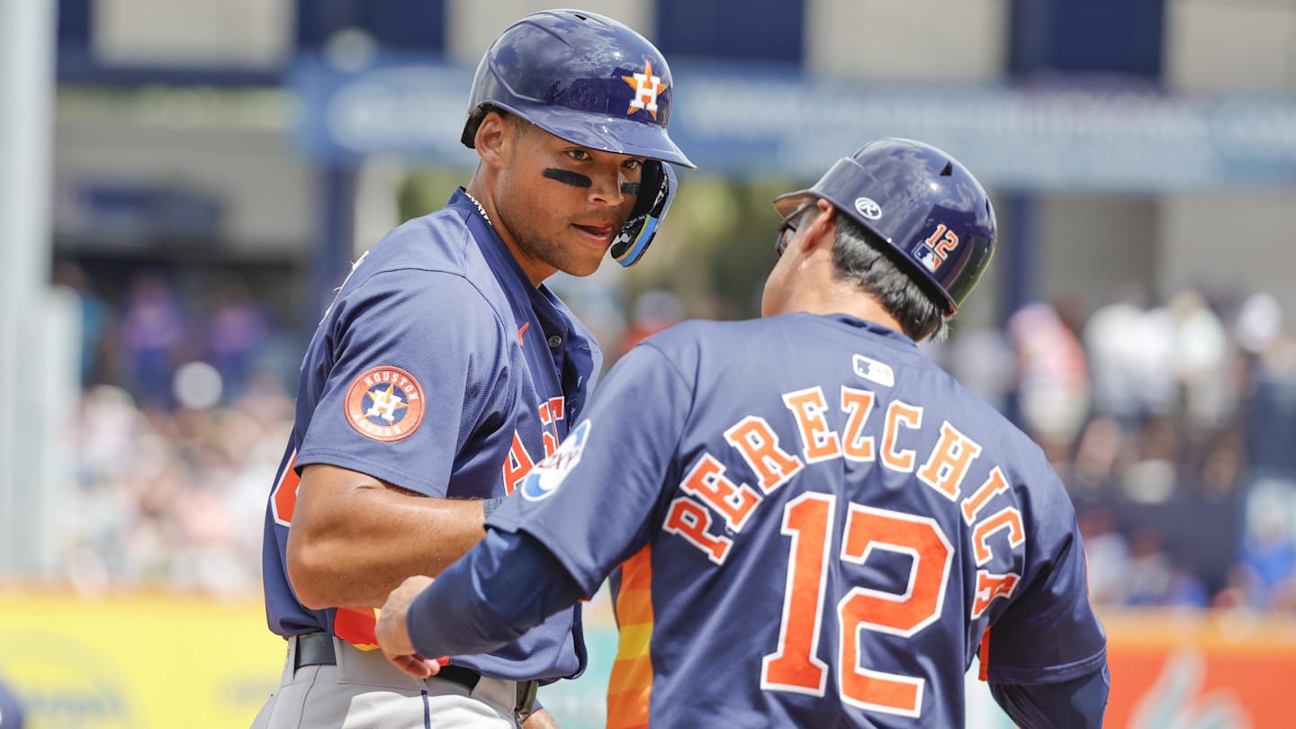 Former MLB Executive Gives Astros Brutal Grade for Offseason Moves