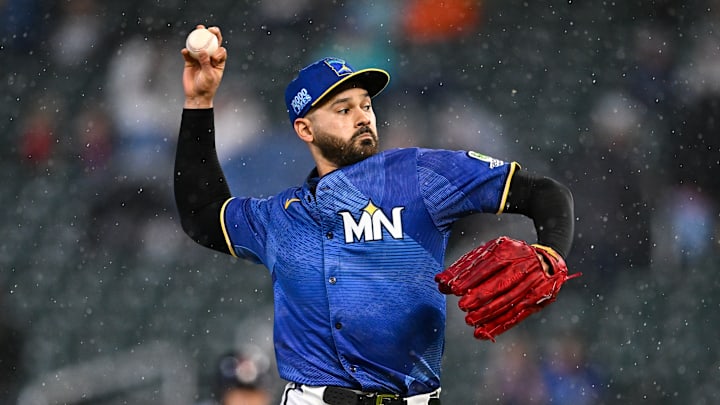 Cleveland Guardians v Minnesota Twins