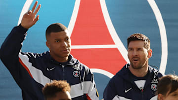 Paris Saint-Germain v AJ Auxerre - Ligue 1 Uber Eats