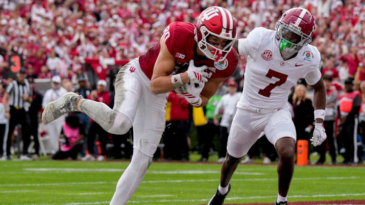 Indiana Hoosiers wide receiver Charlie Becker had a touchdown catch in Indiana’s historic blowout win over Alabama at the Rose Bowl.