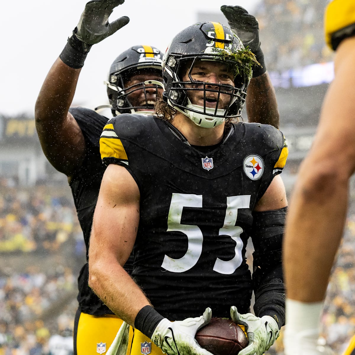 Pittsburgh Steelers Get Positive Update on LB Cole Holcomb