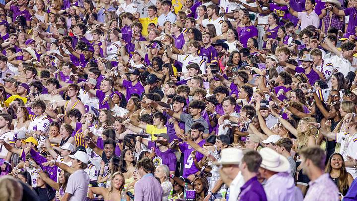 Ole Miss v LSU