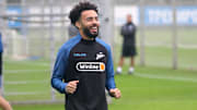 Claudinho sonha em vestir a camisa do Santos