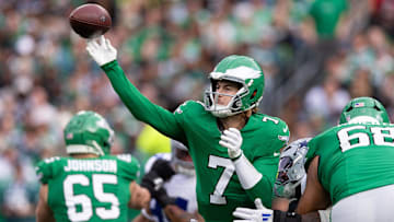 Dec 29, 2024; Philadelphia, Pennsylvania, USA; Philadelphia Eagles quarterback Kenny Pickett (7) passes the ball against the Dallas Cowboys during the second quarter at Lincoln Financial Field. Mandatory Credit: Bill Streicher-Imagn Images