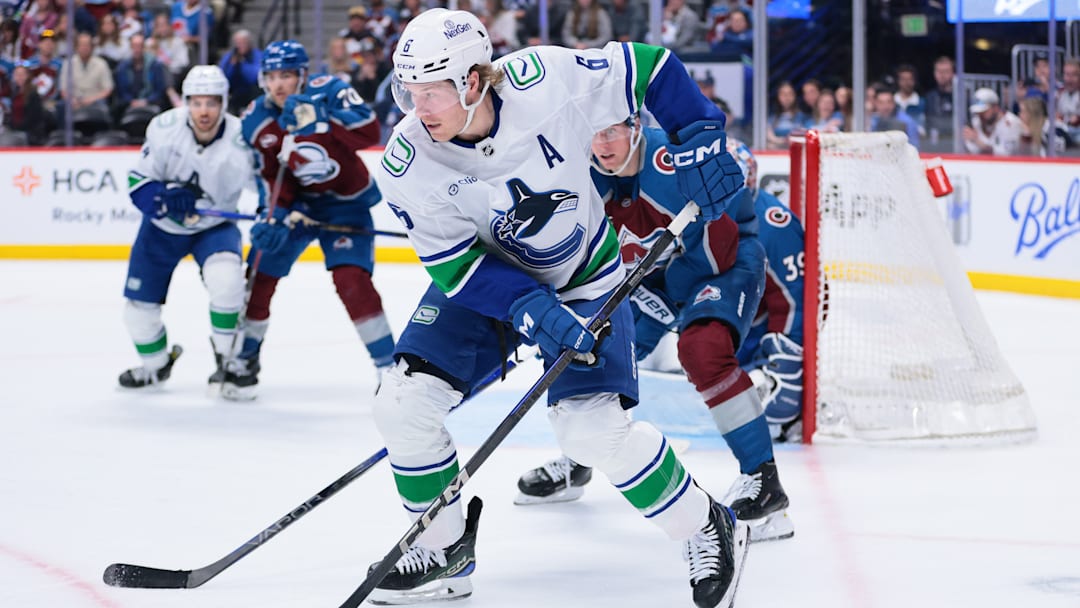 Vancouver Canucks v Colorado Avalanche