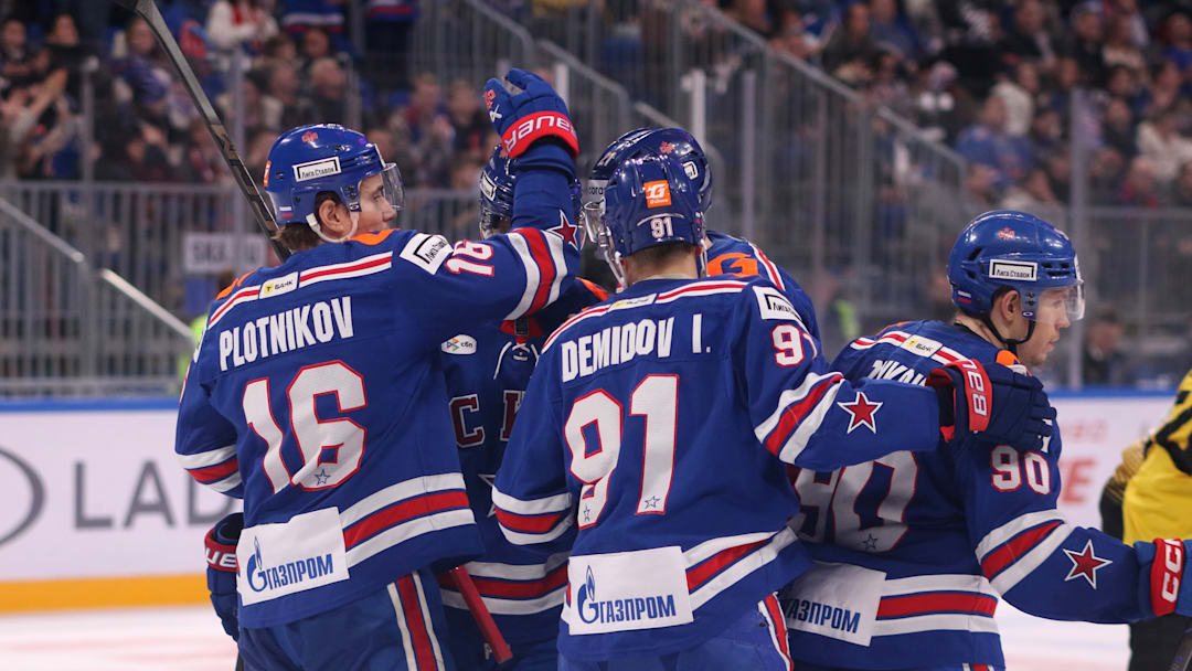 Ivan Demidov (91), Sergei Plotnikov (16) SKA Hockey Club...