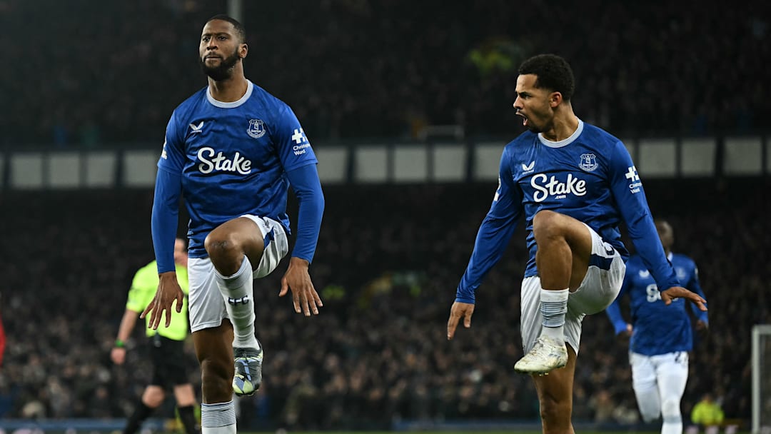 Beto and Iliman Ndiaye celebrating against Liverpool at Goodison Park last season.