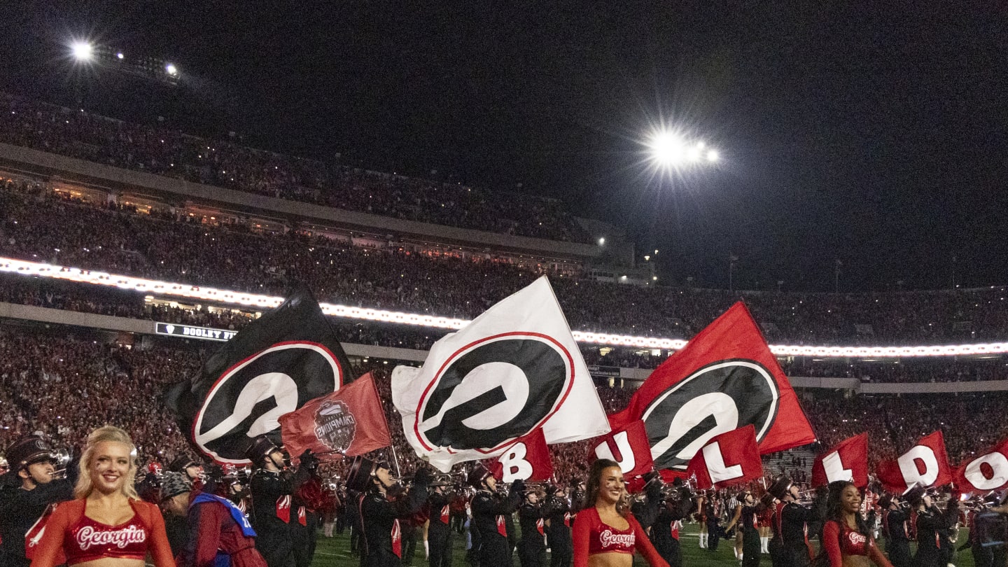 Football will sell alcohol inside Sanford Stadium in 2025