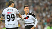 Vegetti e Coutinho estreiam na temporada 2025 pelo Vasco