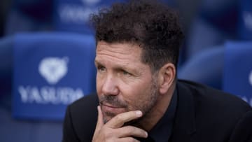 Un des meilleurs défenseurs de l'Euro 204 va signer à l'Atletico de Madrid.