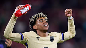 Yamal est au coeur de l'actualité football. Yamal est au coeur de l'actualité football.