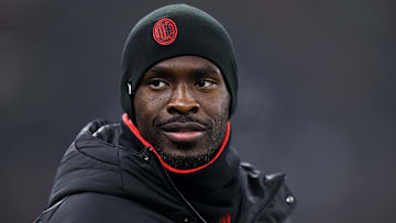 Fikayo Tomori of Ac Milan  looks on during the Serie A...