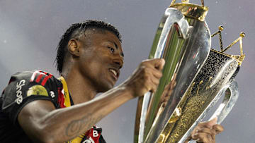 Bruno Henrique continua no Fla