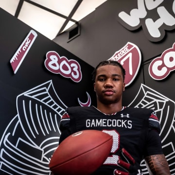 South Carolina EDGE Dylan Stewart Will Need to make a year one impact for Shane Beamer. 