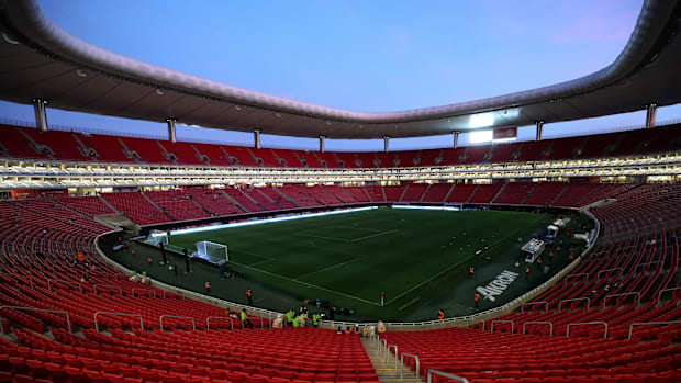 Guadalajara también cambió pasto y está listo desde este torneo con las especificaciones que solicita FIFA