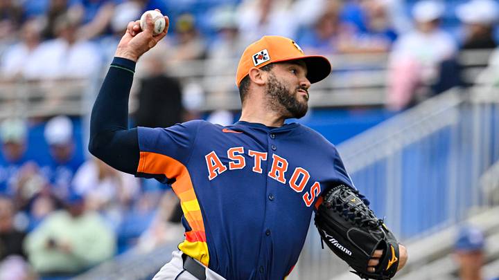 Houston Astros v Toronto Blue Jays