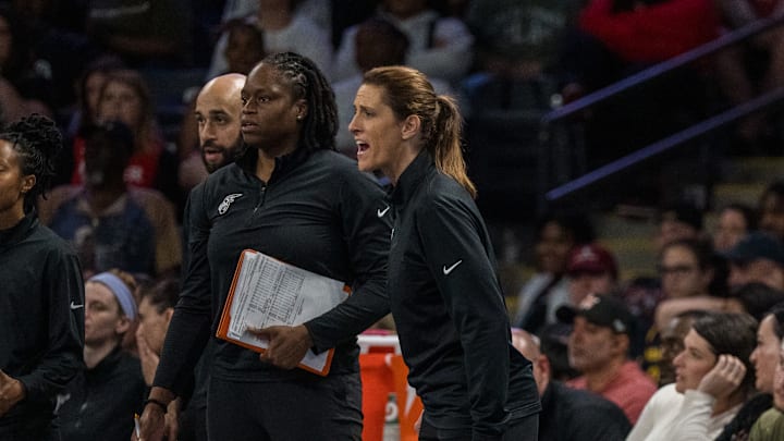 Indiana Fever v Atlanta Dream Indiana Fever v Atlanta Dream
