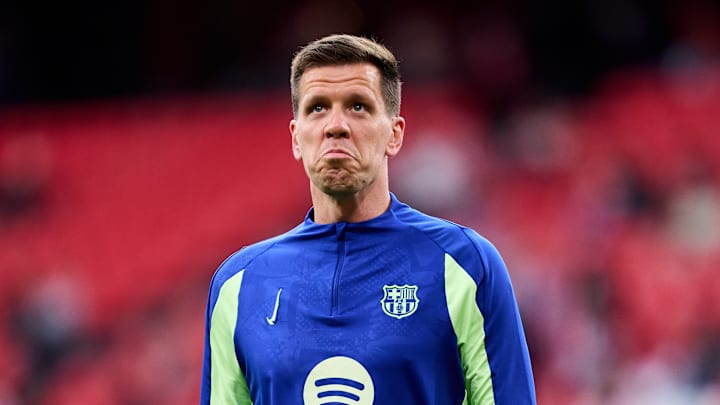 Wojciech Szczęsny n'a toujours pas prolongé avec le Barça. Wojciech Szczęsny n'a toujours pas prolongé avec le Barça.