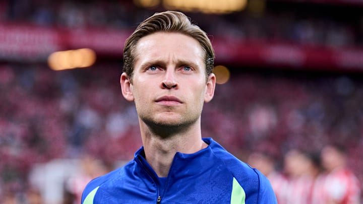 Barcelona está próximo de renovar com Frenkie de Jong Barcelona está próximo de renovar com Frenkie de Jong