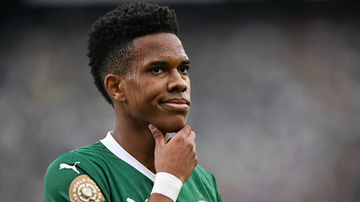 Palmeiras de Estêvão busca a primeira vitória no Mundial Palmeiras de Estêvão busca a primeira vitória no Mundial