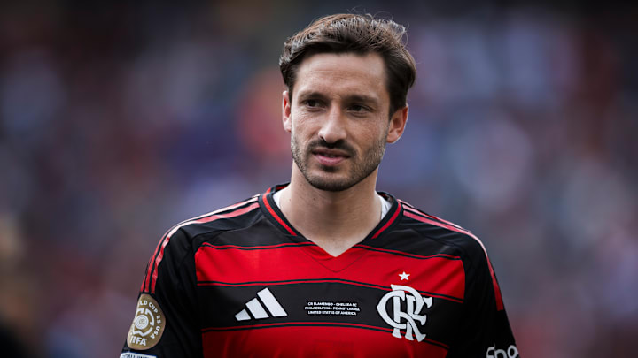 Matías Viña estava sem espaço no Flamengo Matías Viña estava sem espaço no Flamengo