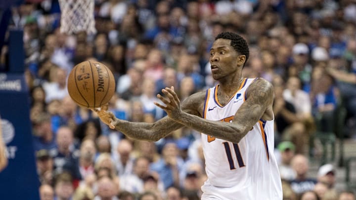 Jamal Crawford during the Suns' 120–109 loss to the Mavericks on April 9, 2019.