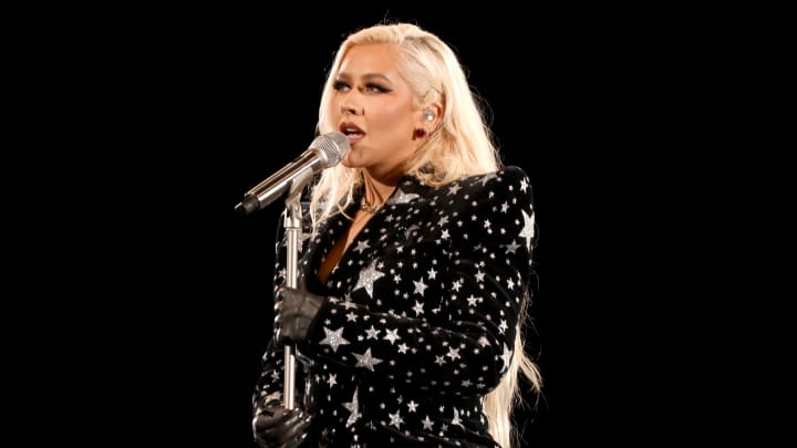 Christina Aguilera lanzó un nuevo disco esta vez en español llamado "La Fuerza"