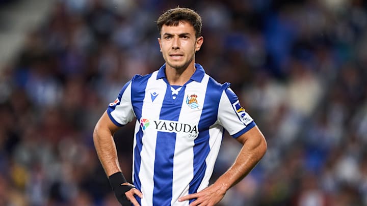 Martin Zubimendi avec la Sociedad. Martin Zubimendi avec la Sociedad.