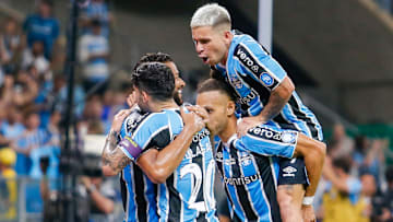 Braithwaite tem oito gols e duas assistências pelo Grêmio