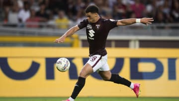Che Adams of Torino FC in action during the Serie A football...