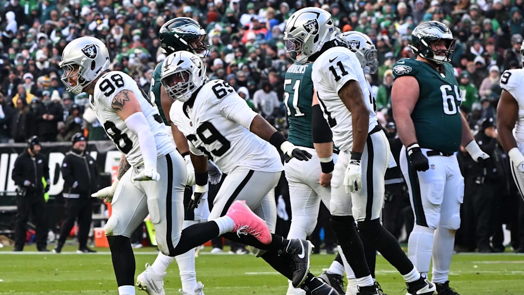 Dec 14, 2025; Philadelphia, Pennsylvania, USA; Las Vegas Raiders defensive end Maxx Crosby (98) celebrates his sacks of Philadelphia Eagles quarterback Jalen Hurts (1) (not pictured) during the second quarter at Lincoln Financial Field. Mandatory Credit: Eric Hartline-Imagn Images