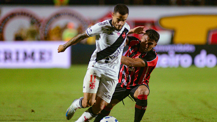 Vasco, de Coutinho, recebe o Vitória