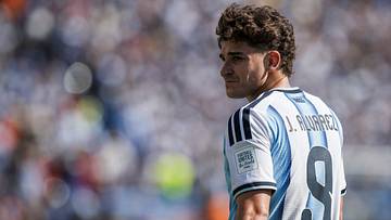 Julian Alvarez lässt nichts unversucht, um zum FC Barcelona wechseln zu können