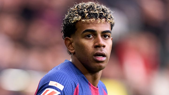 Villarreal CF v FC Barcelona - LaLiga EA Sports