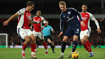 Jakub Kiwior (L) filled in ably for Gabriel on Wednesday night