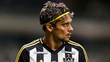Gustavo Scarpa recebeu proposta do futebol saudita