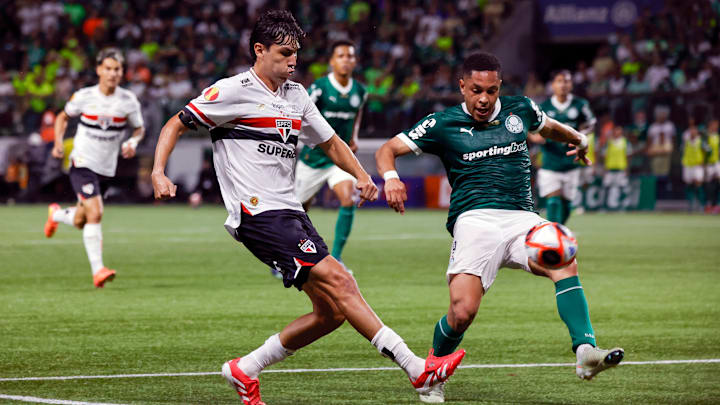Palmeiras e São Paulo fazem o clássico da 8ª rodada do Brasileirão Palmeiras e São Paulo fazem o clássico da 8ª rodada do Brasileirão