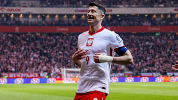 Lewandowski marcou o gol da vitória da Polônia contra a Lituânia