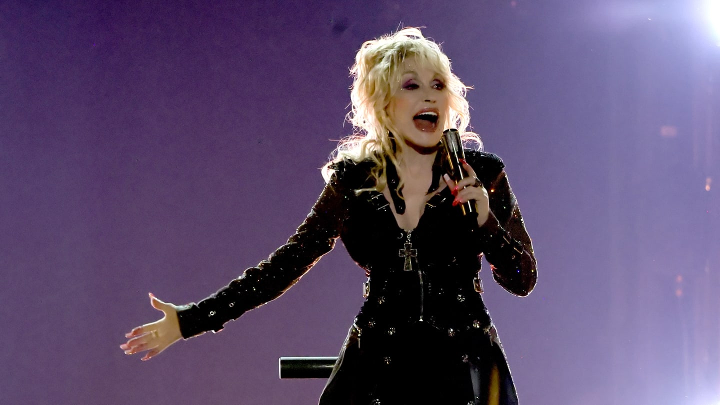 Dolly Parton's Rock Album Will Feature Several Music Legends