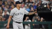 Los Yankees siguen adelante con el plan de recuperación de Jonathan Loáisiga