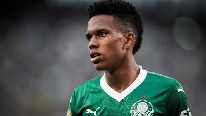 Estêvão é um dos principais jogadores do Palmeiras Estêvão é um dos principais jogadores do Palmeiras