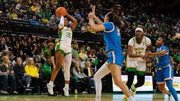 UCLA v Oregon