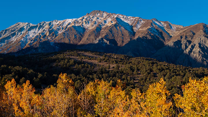Eastern Sierra mountains near Mammoth Lakes, California