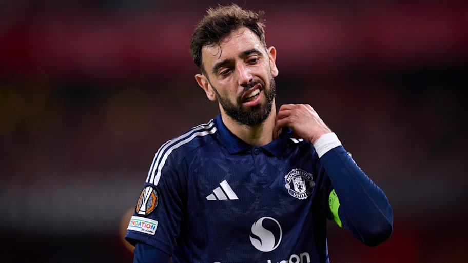 Bruno Fernandes has multiple offers to mull over. | IMAGO/Ricardo Larreina Amador