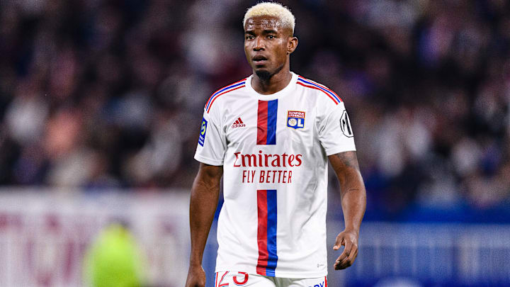 Vasco da Gama se aproxima de acordo para contratar Thiago Mendes Vasco da Gama se aproxima de acordo para contratar Thiago Mendes