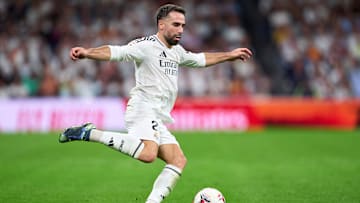 Carvajal saiu de maca em jogo contra o Villarreal