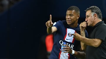 Galtier et Mbappé sont invités à un tour en char à voile
