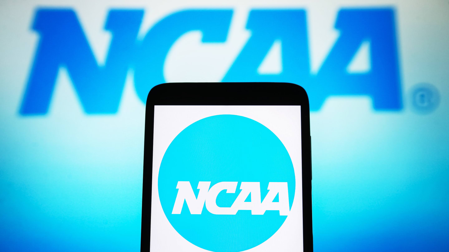 A Brief Explanation of the NCAA Football and Basketball Transfer Portal.